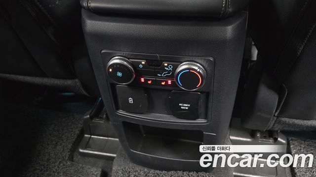 Ford Explorer 2021