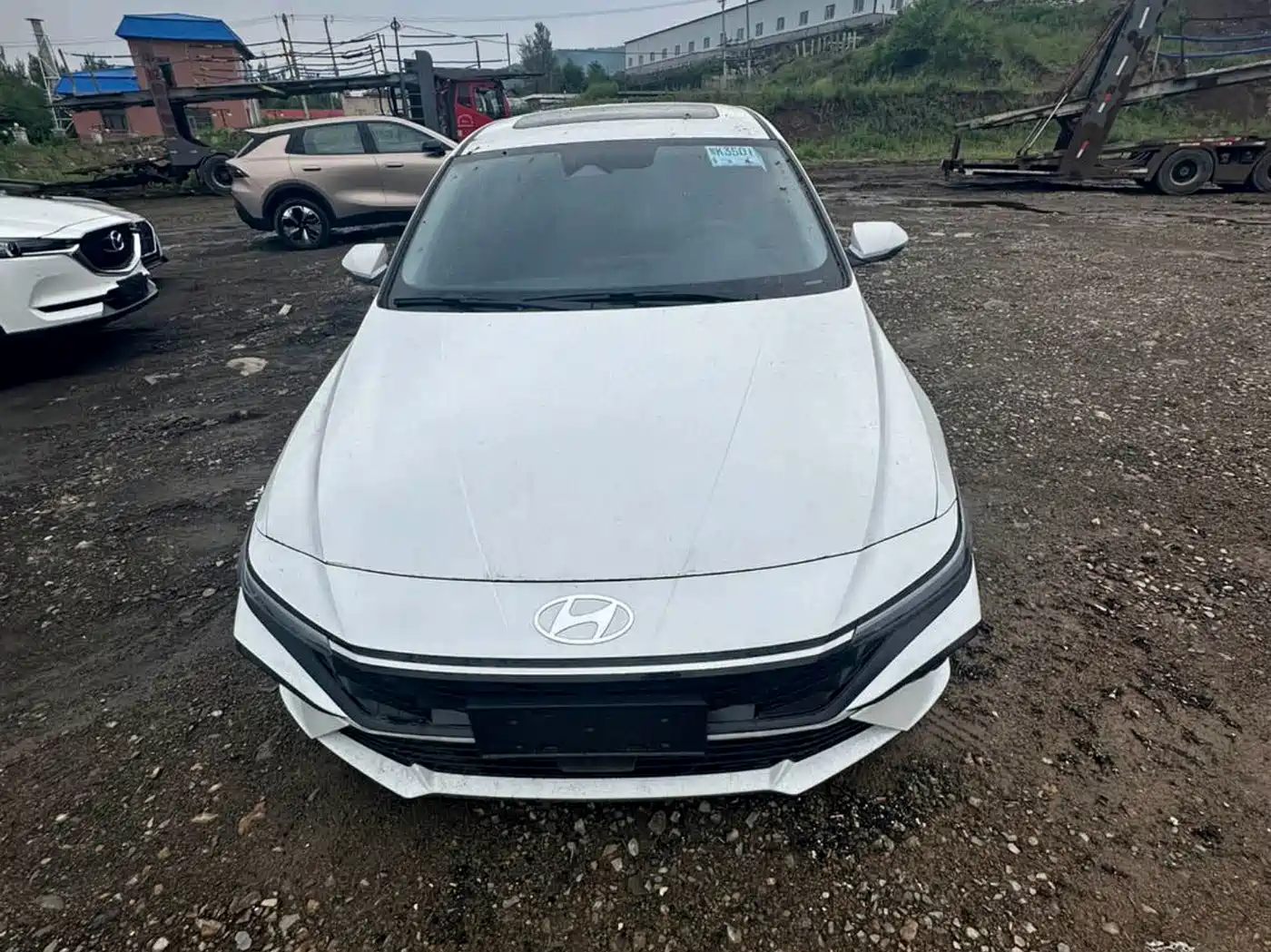 Hyundai Elantra 2025
