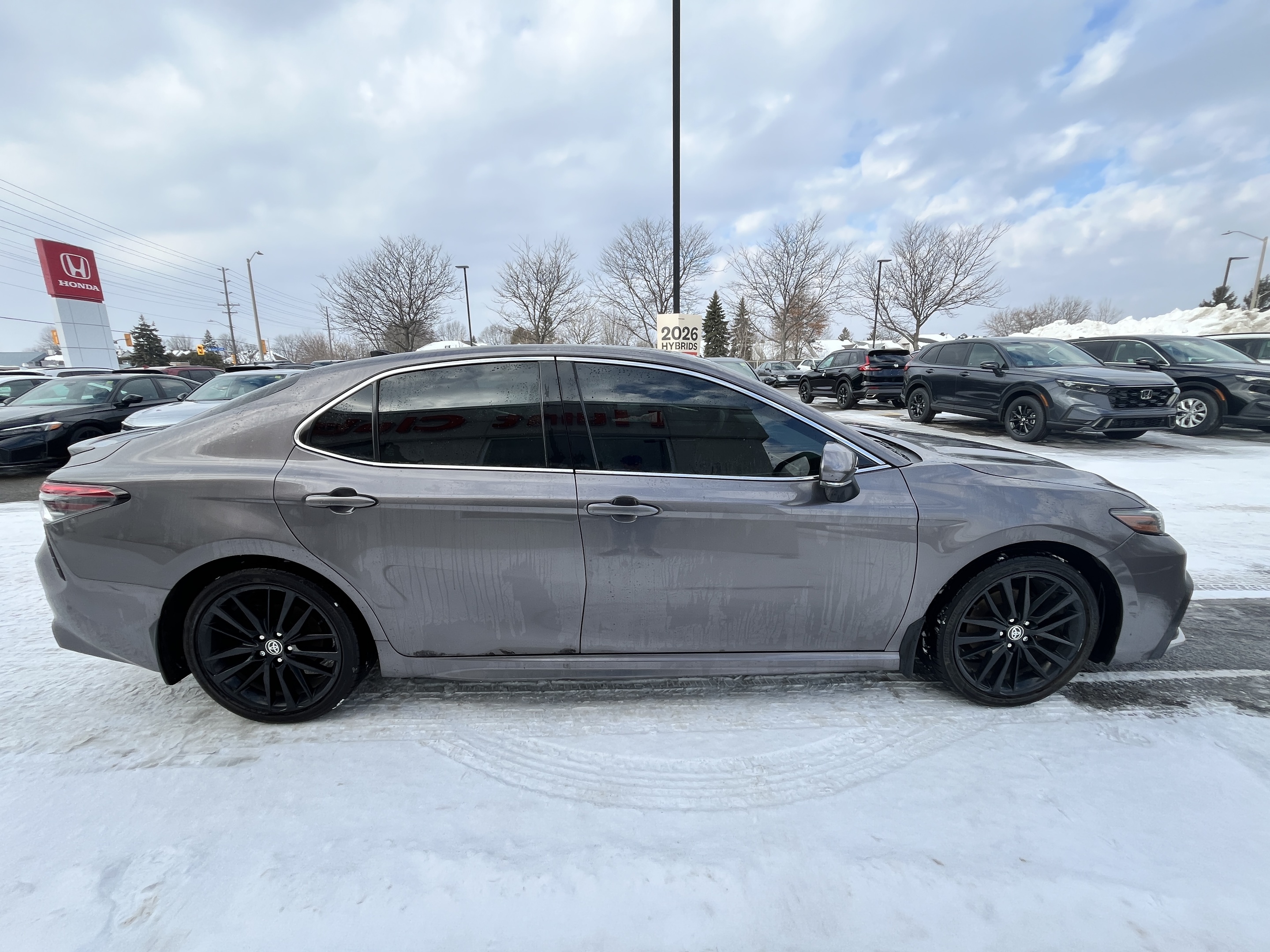 Toyota Camry 2022