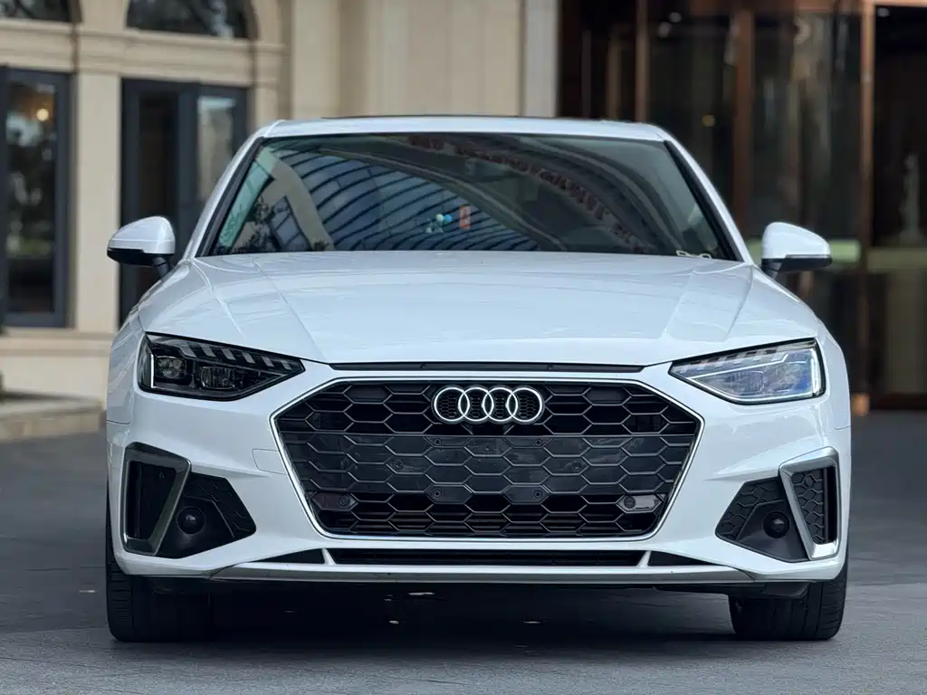 Audi A4 2021