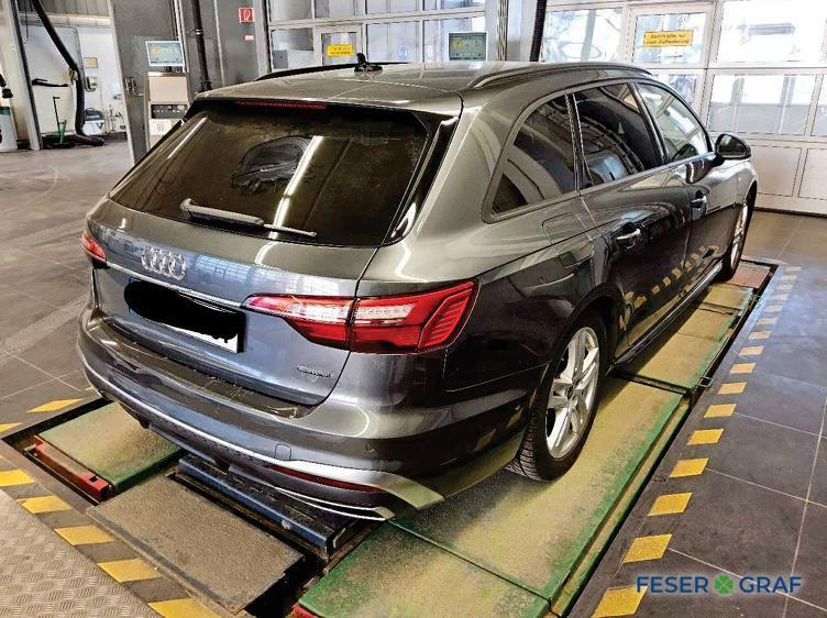 Audi A4 2023