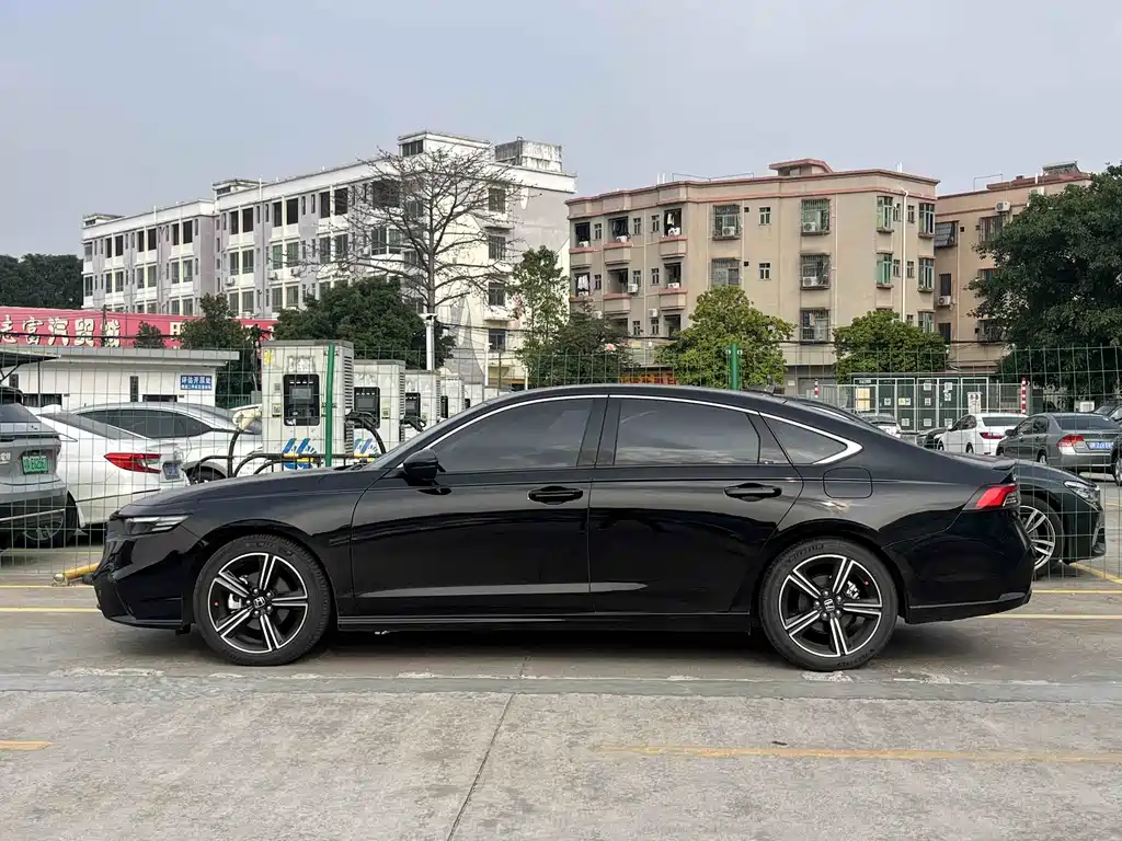 Honda Inspire 2023