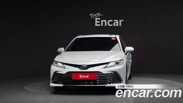 Toyota Camry 2024