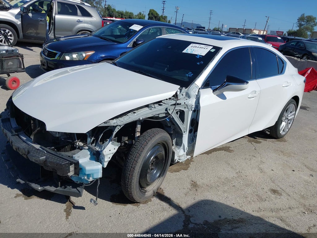 Lexus IS 300 2023