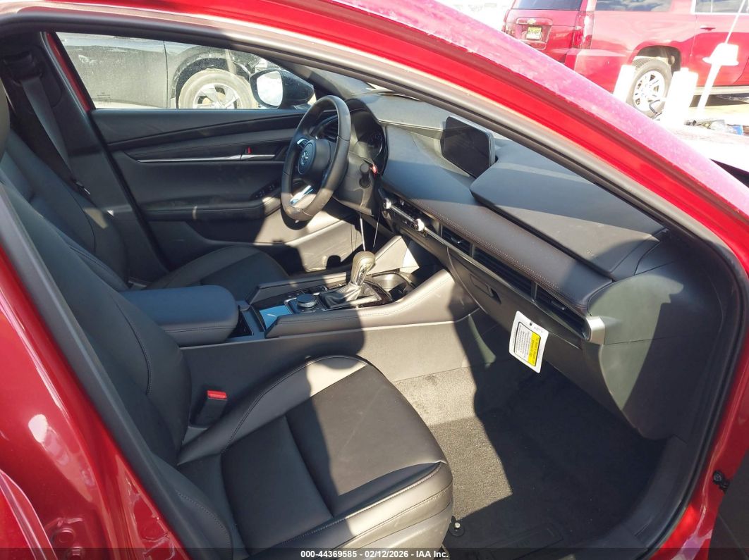 Mazda 3 2025