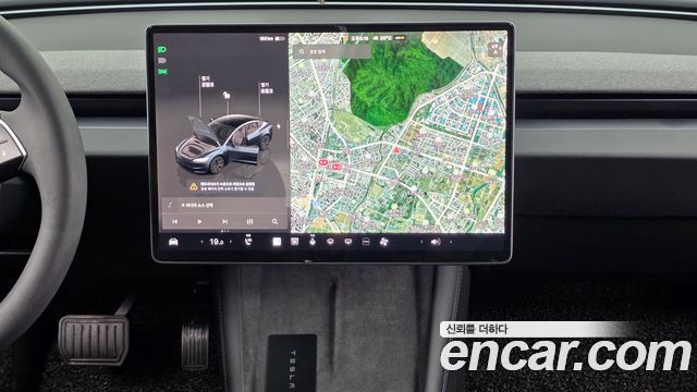 Tesla Model 3 2024