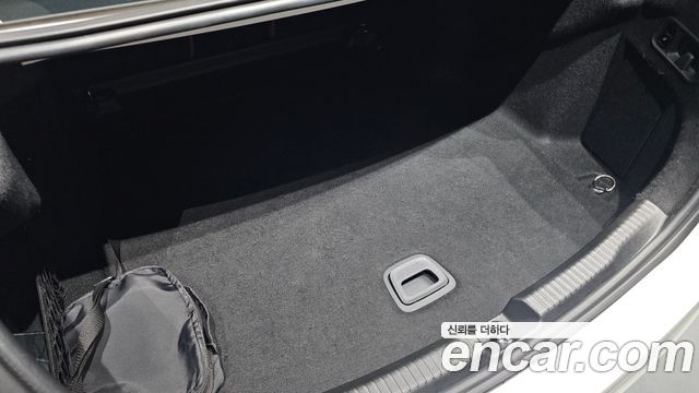 Mercedes-Benz C-Класс 2023