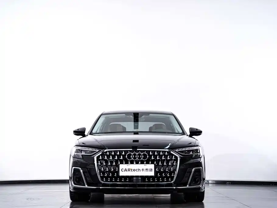 Audi A8 2024