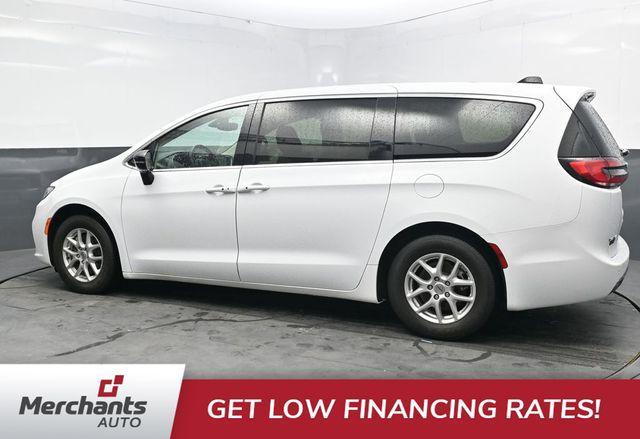 Chrysler Pacifica 2024