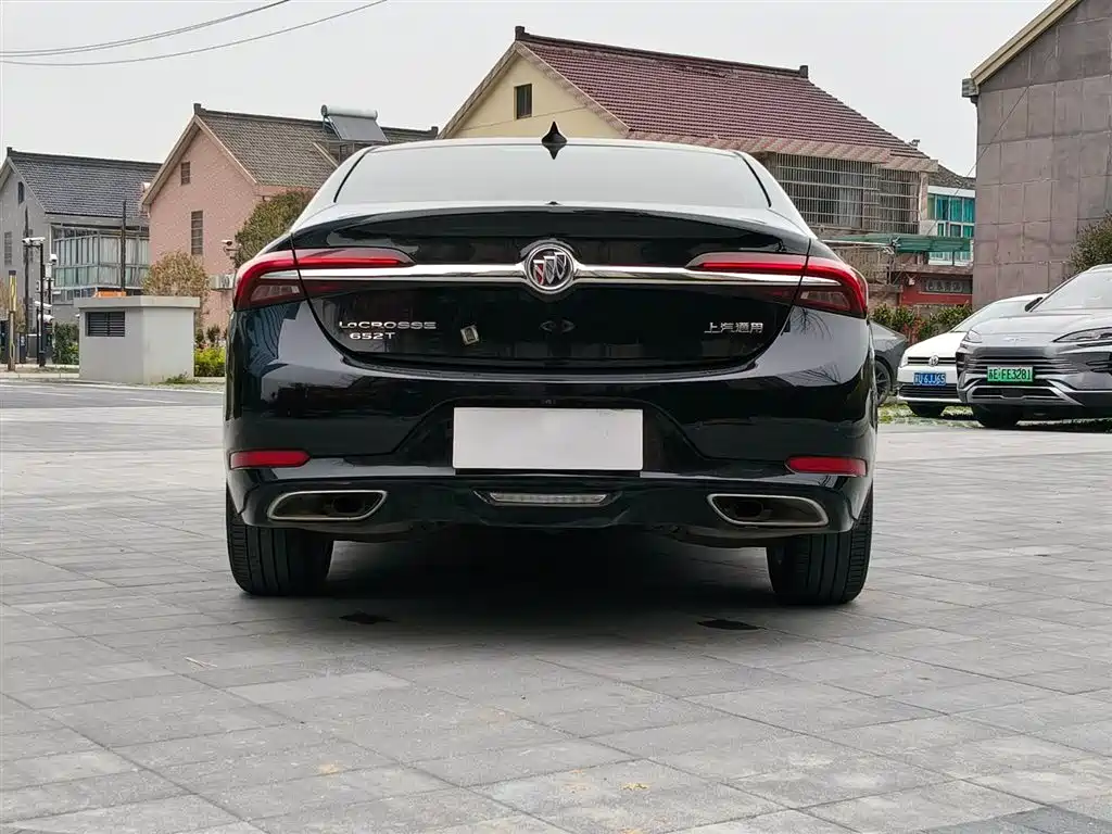 Buick LaCrosse 2023