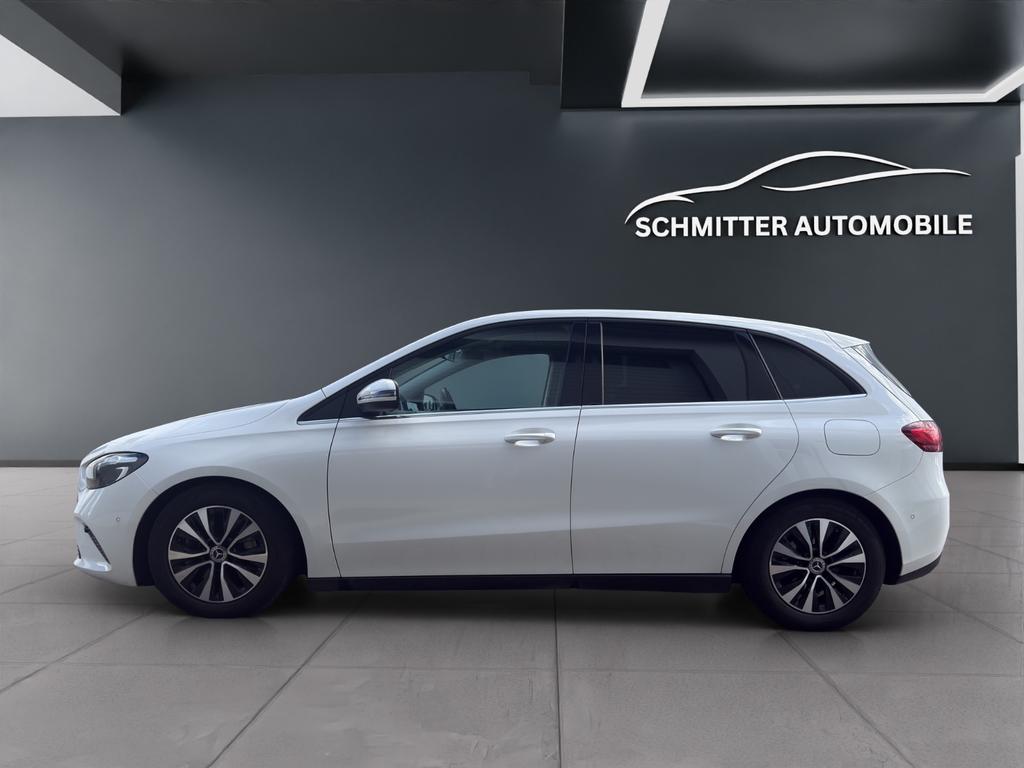 Mercedes-Benz B 180 2023