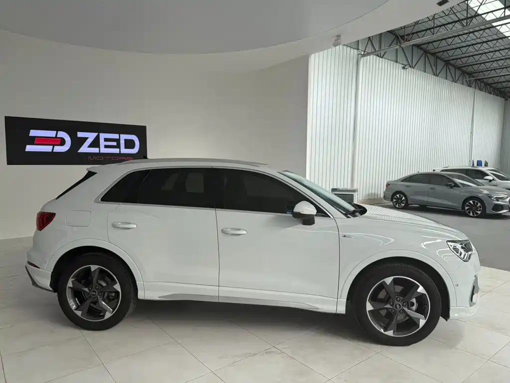 Audi Q3 2022
