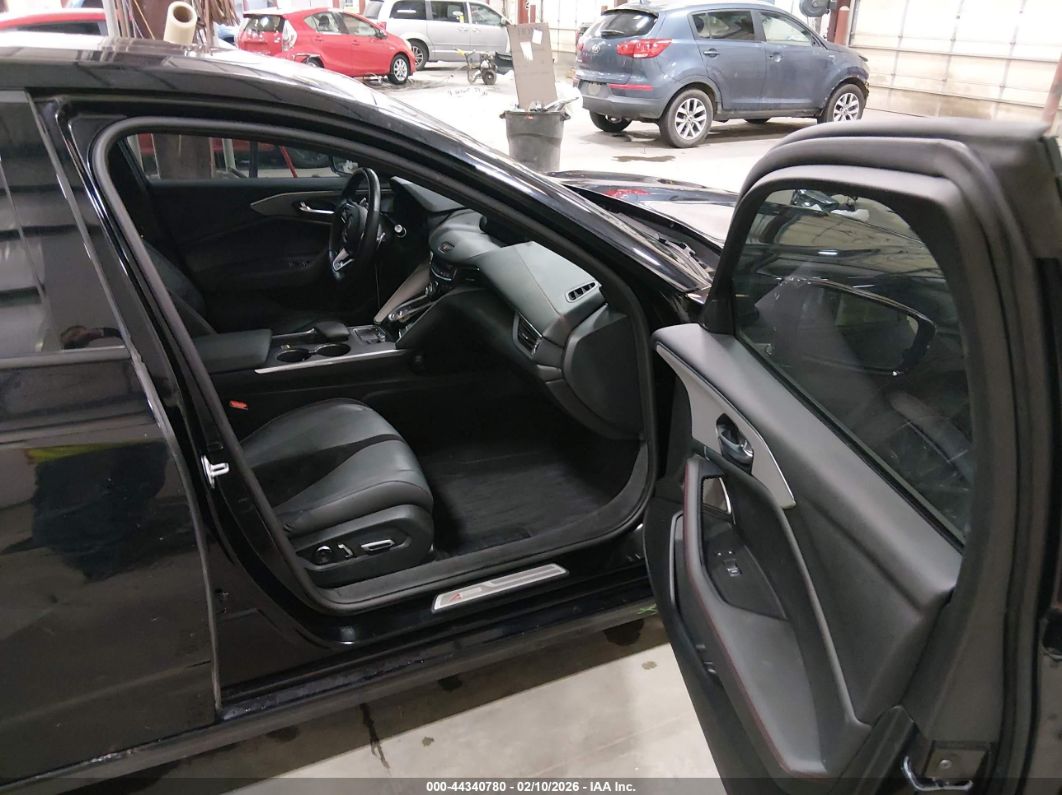 Acura TLX 2022