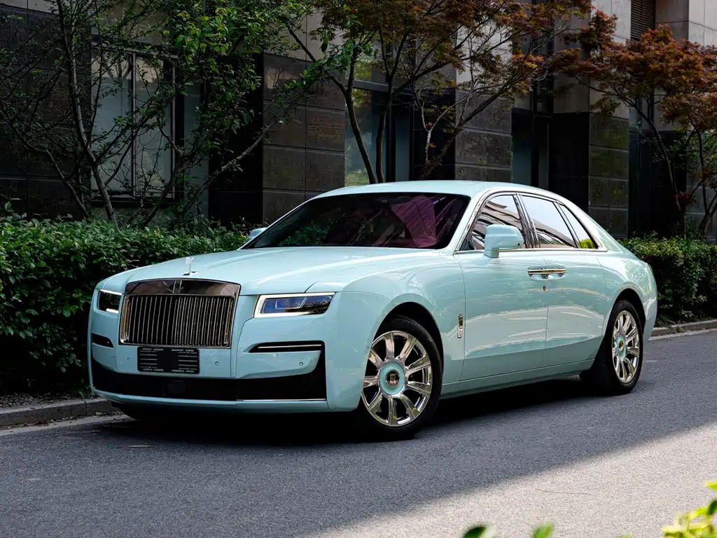 Rolls-Royce Ghost 2024