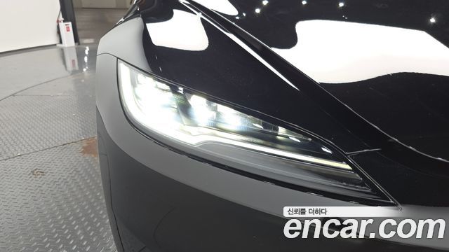 Tesla Model 3 2025