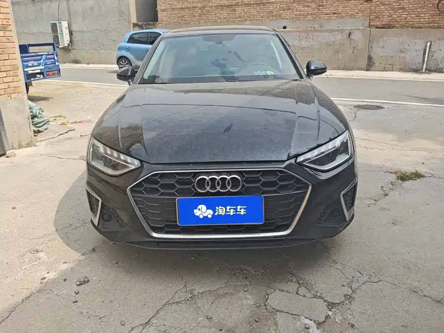 Audi A4 2021