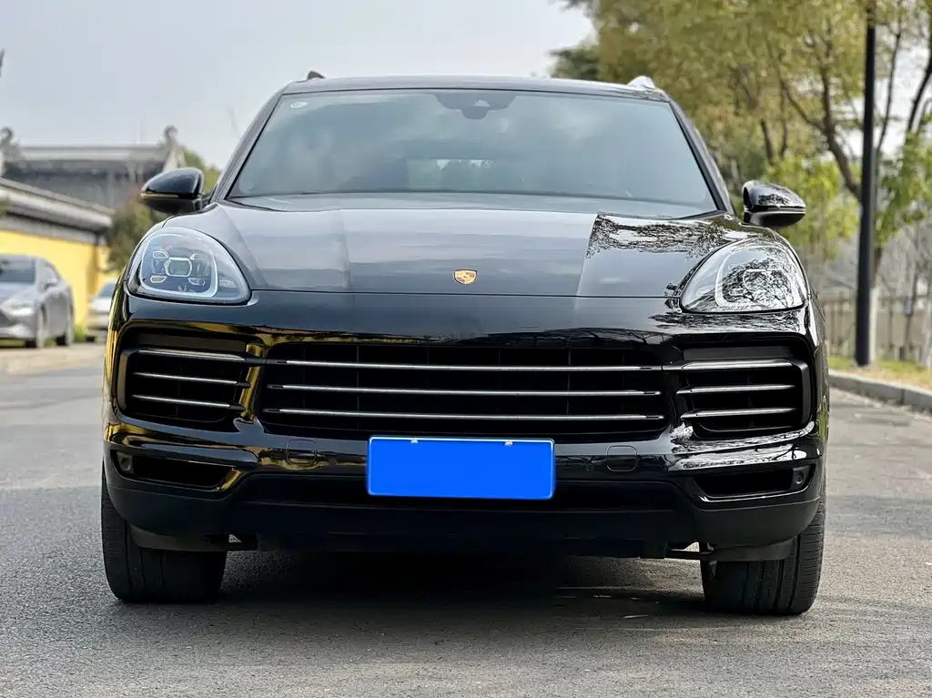 Porsche Cayenne 2022