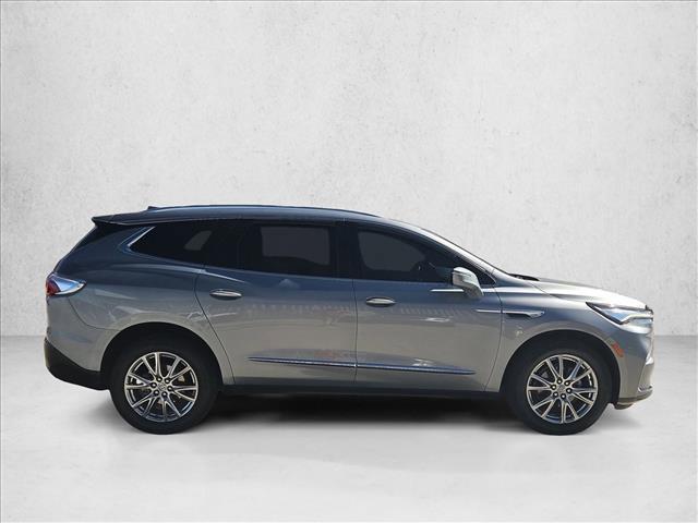Buick Enclave 2023