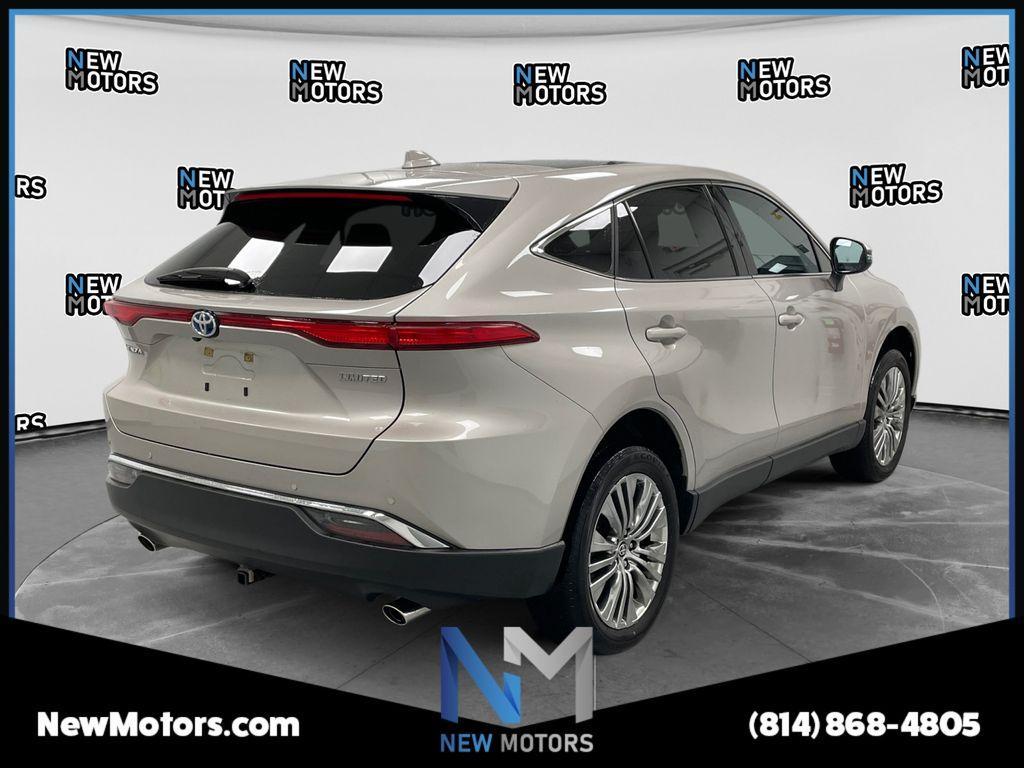 Toyota Venza 2023