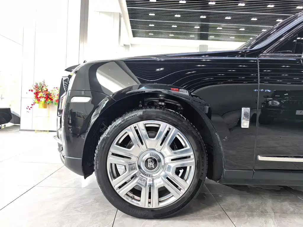 Rolls-Royce Cullinan 2022