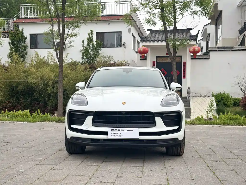 Porsche Macan 2022