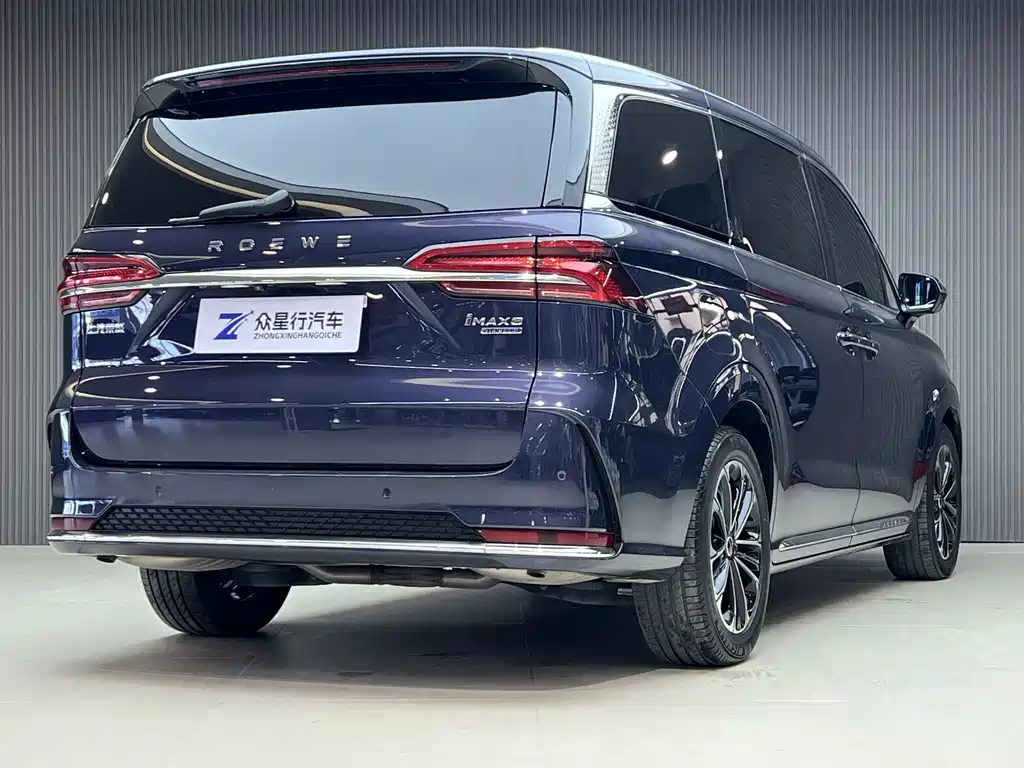Roewe iMAX8 2022