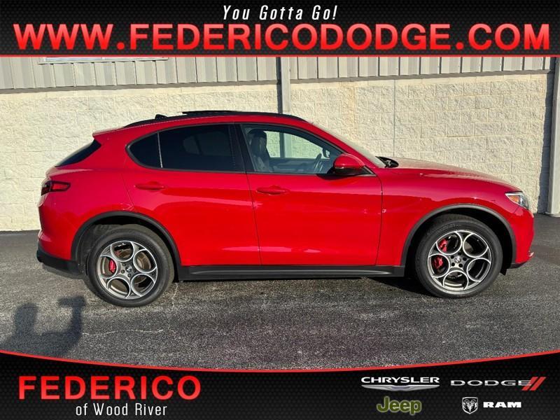 Alfa Romeo Stelvio 2023