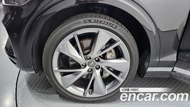 Genesis GV70 2022