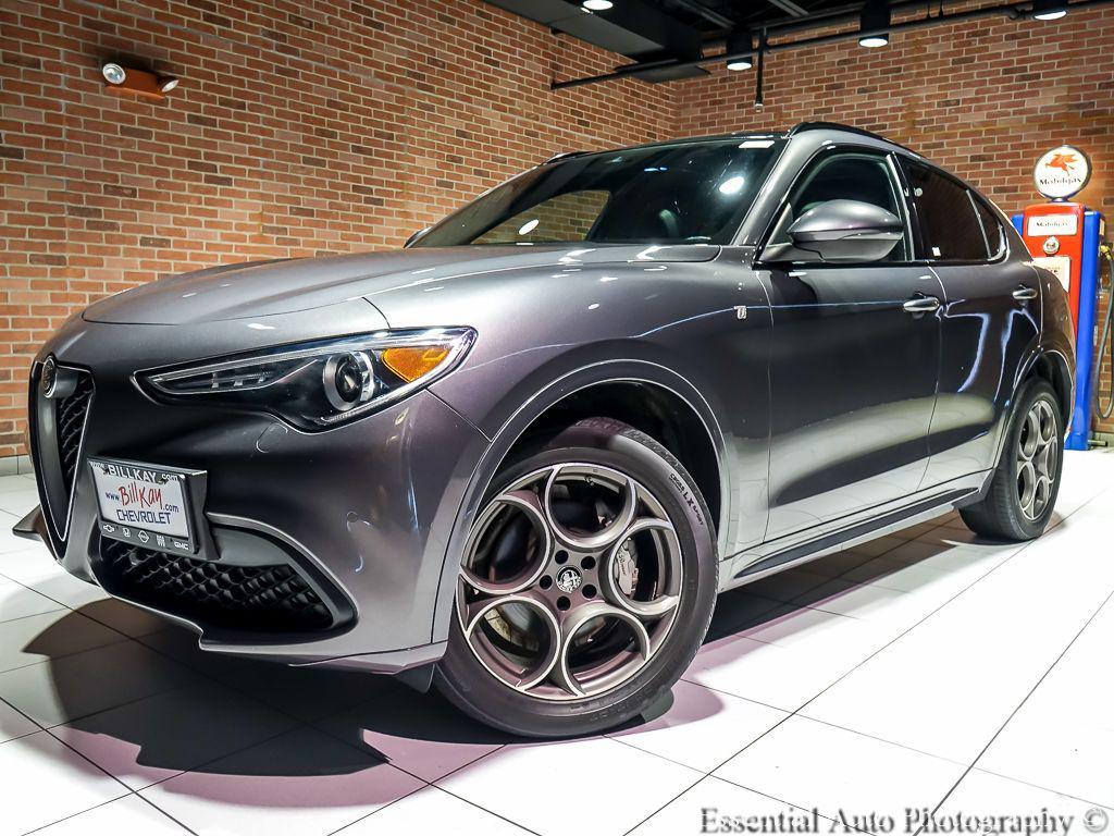 Alfa Romeo Stelvio 2023