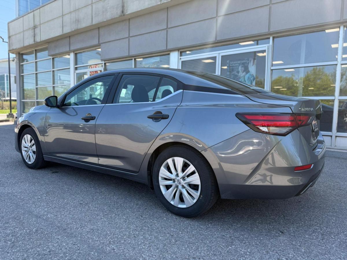 Nissan Sentra 2024