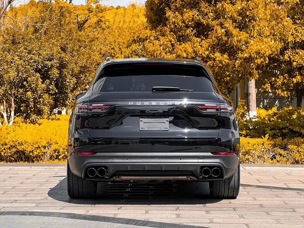 Porsche Cayenne 2022