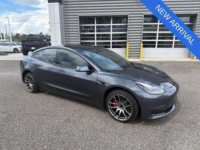 Tesla Model 3 2021