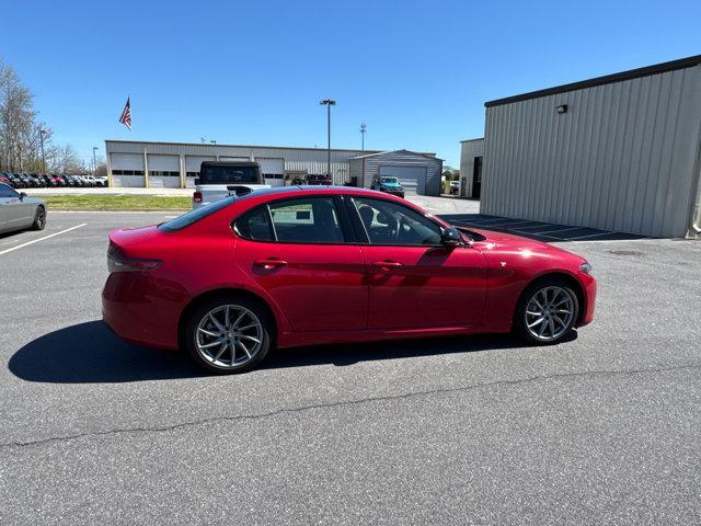 Alfa Romeo Giulia 2024