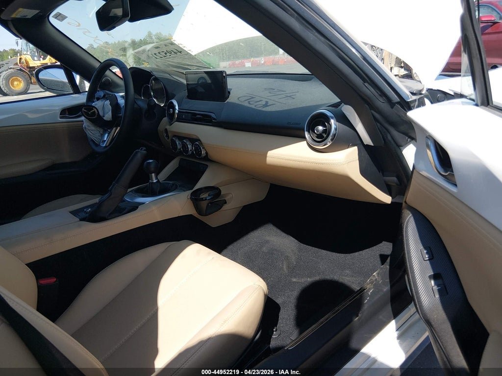 Mazda MX-5 2025