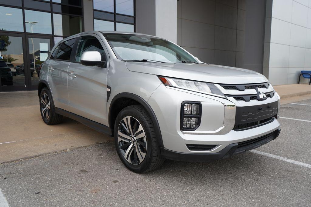 Mitsubishi Outlander Sport 2025