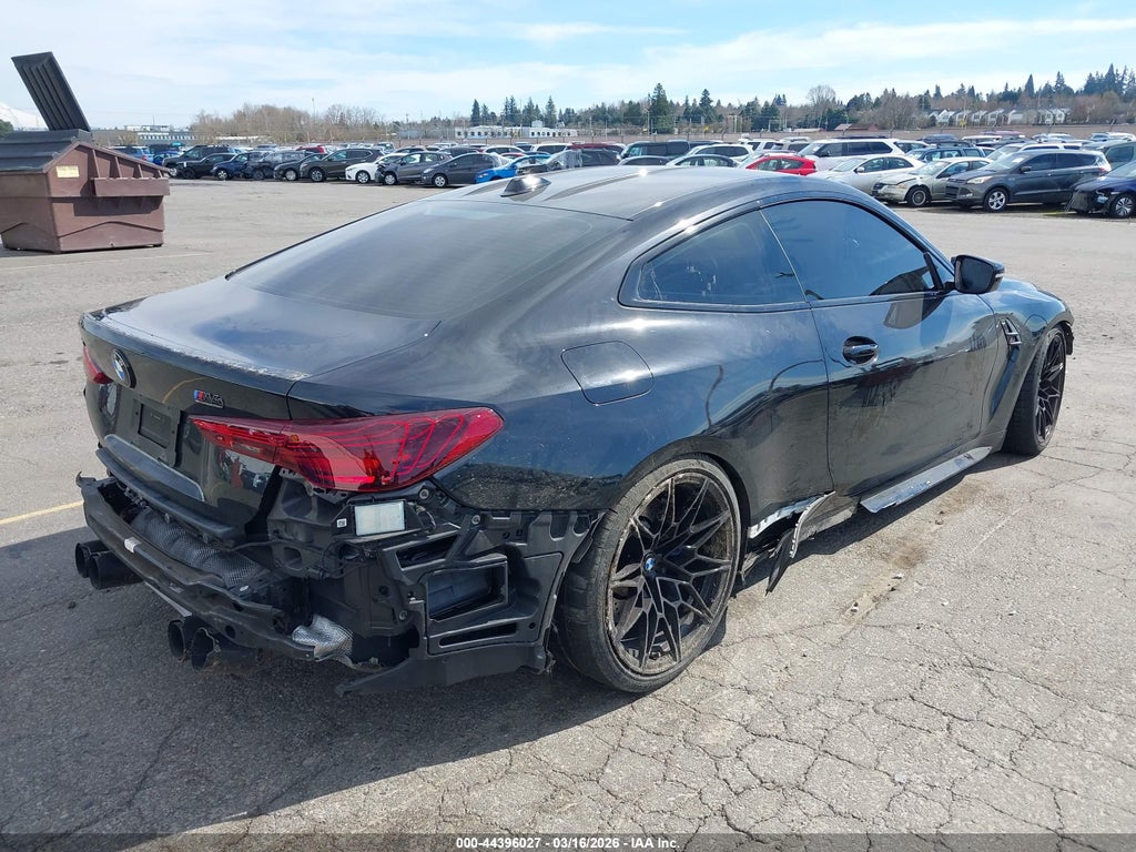 BMW M4 2025