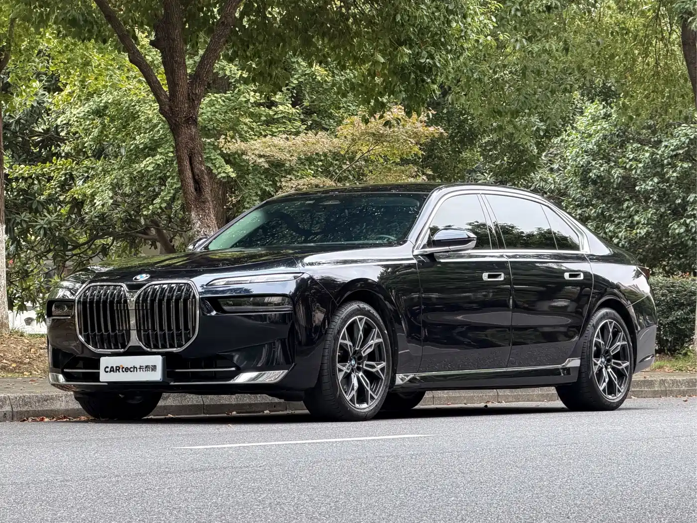 BMW 7 серии 2024