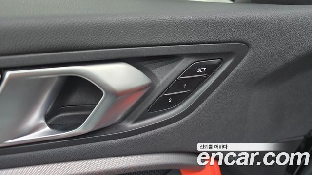 BMW 1 серии 2021