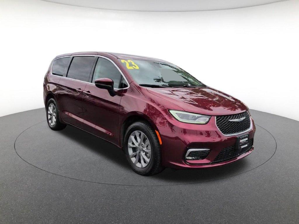 Chrysler Pacifica 2023