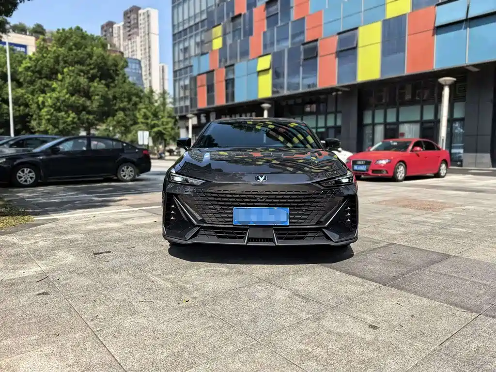 Changan UNI-V 2022