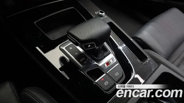 Audi SQ5 2022