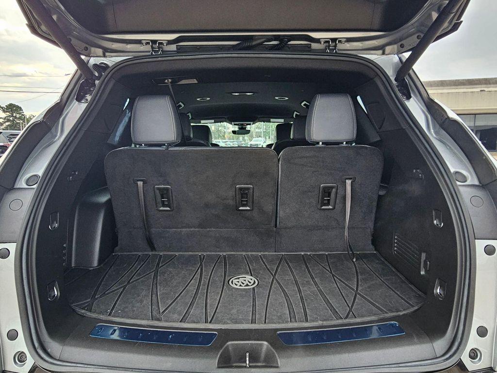 Buick Enclave 2023