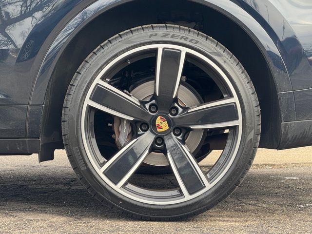 Porsche Cayenne 2022