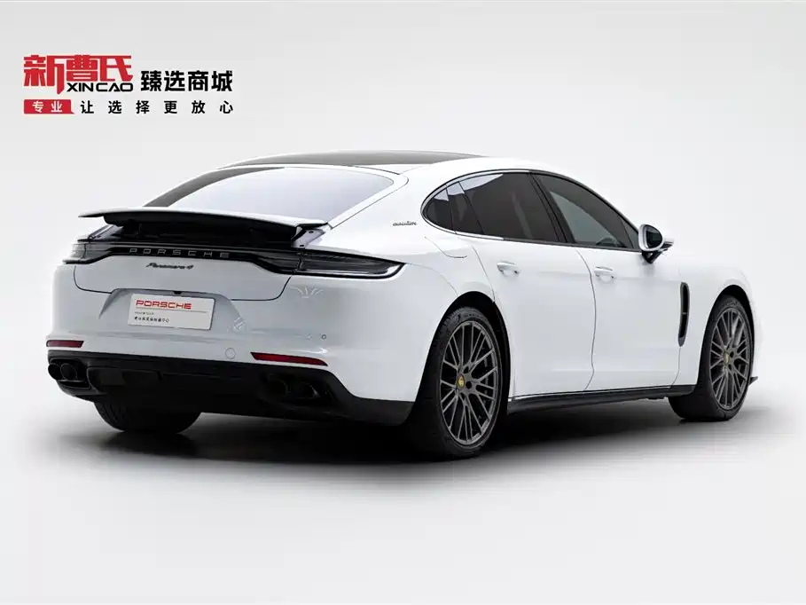 Porsche Panamera 2023