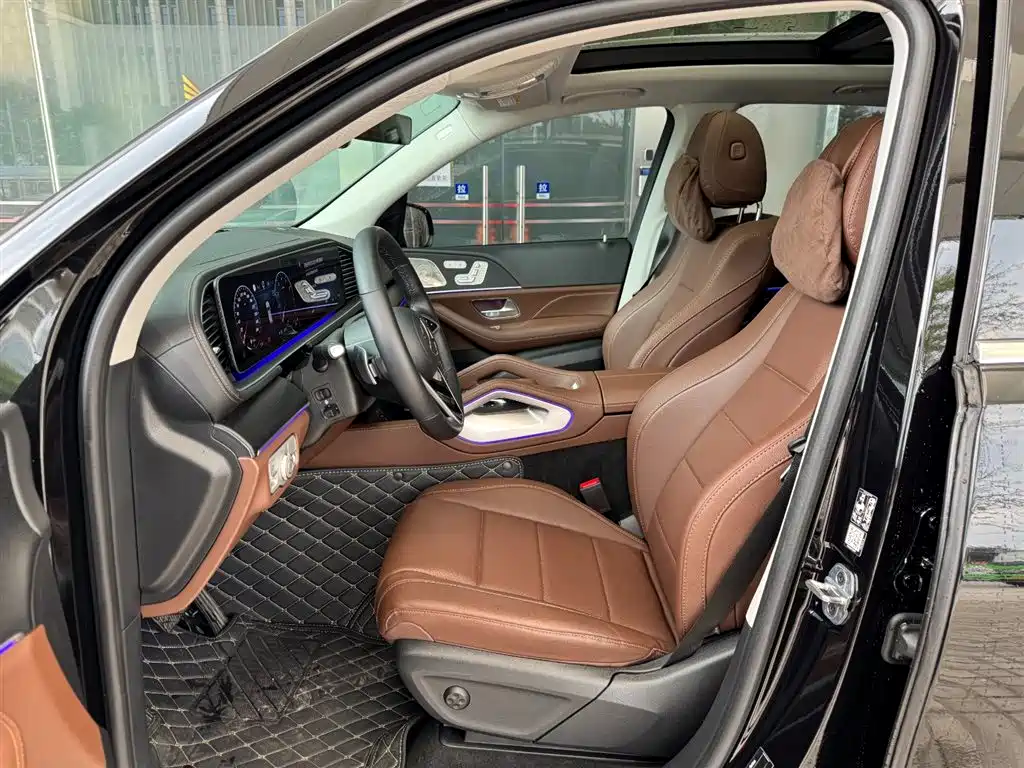 Mercedes-Benz GLE 2025