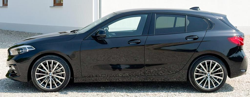 BMW 120 2021