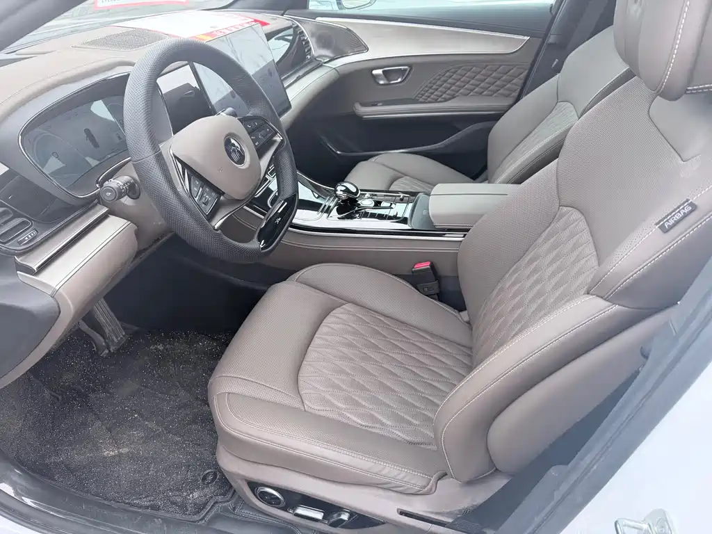 BYD Han 2024
