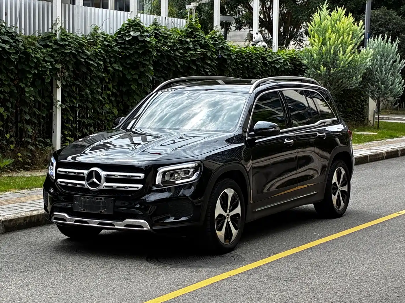 Mercedes-Benz GLB 2021