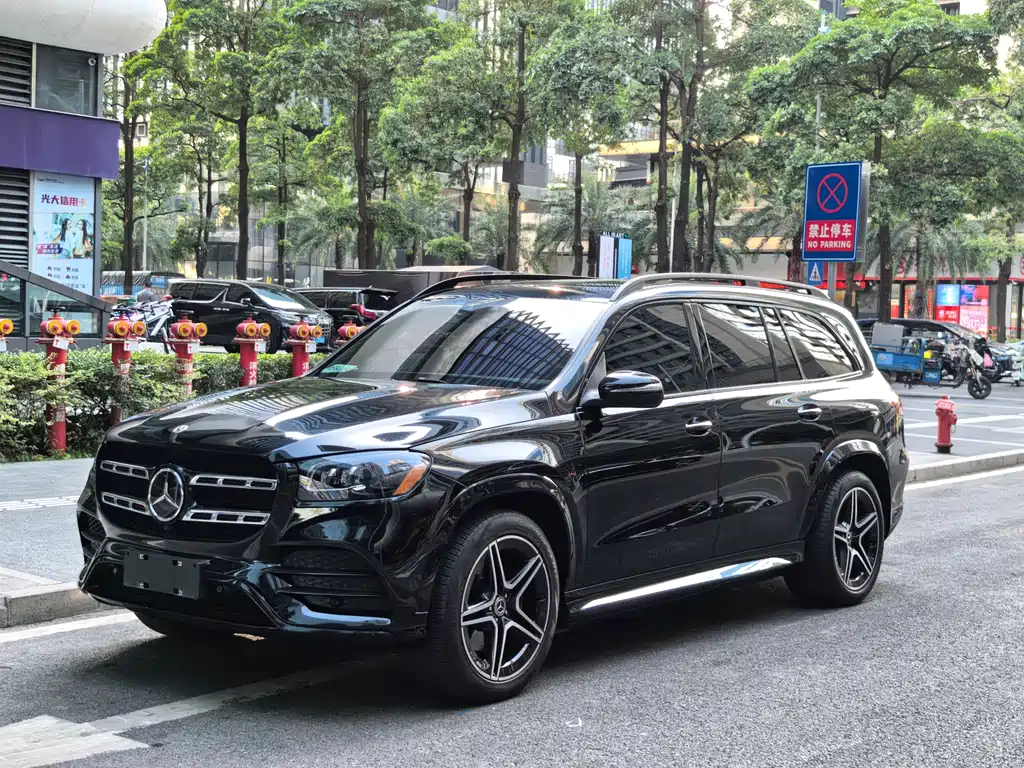 Mercedes-Benz GLS 2023