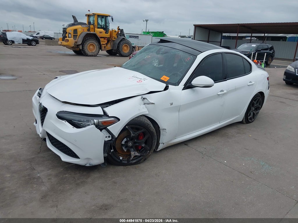 Alfa Romeo Giulia 2022